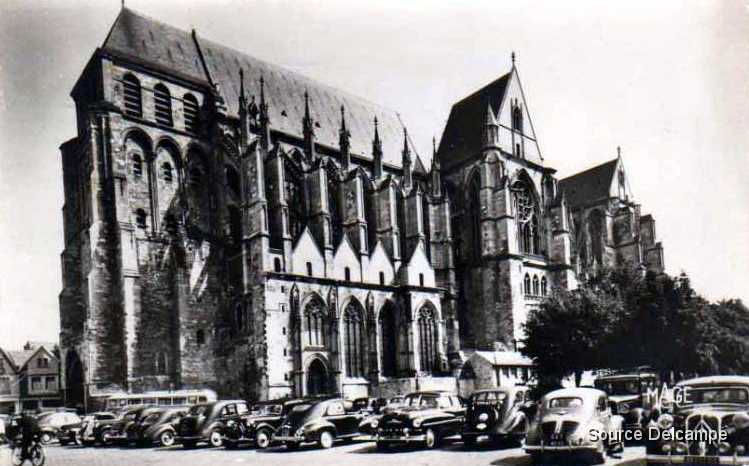 02 Saint Quentin La Basilique II.jpg